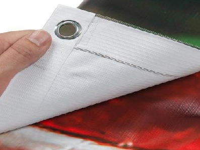 弥渡喷绘和刀刮布的工艺区别。